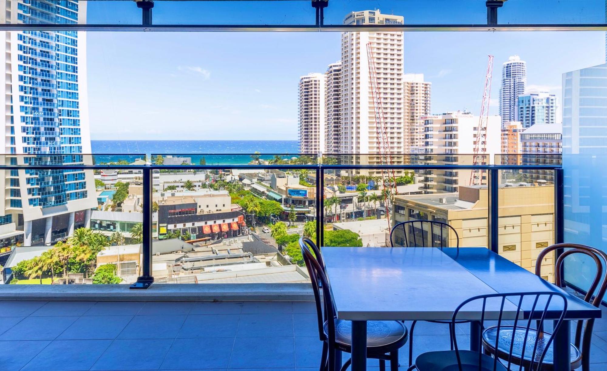 Circle On Cavill Surfers Paradise Apartments-Holiday Paradise Gold Coast Pokoj fotografie